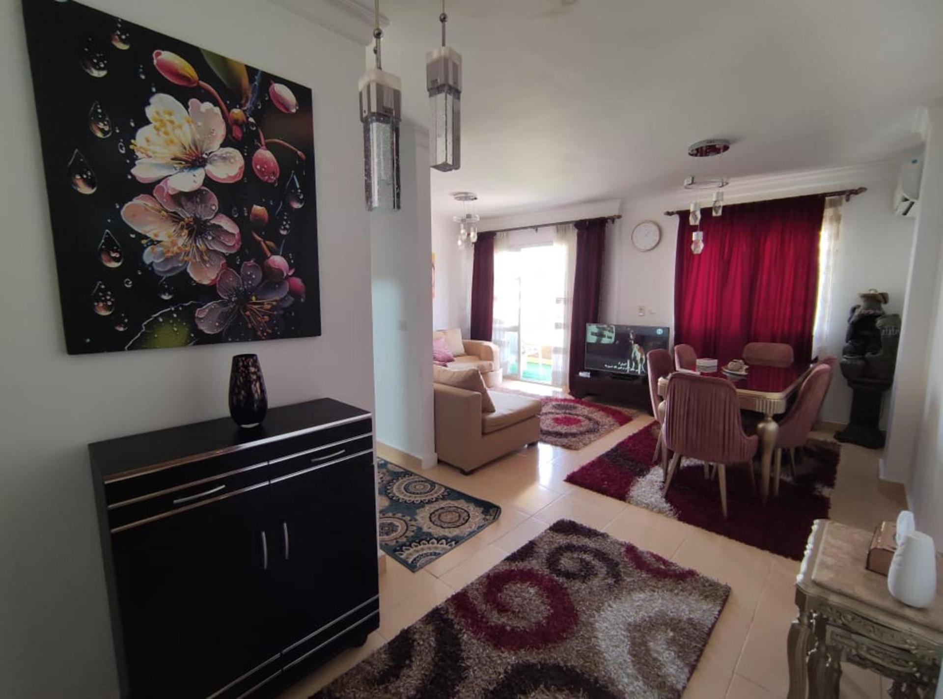 Amazing 2-bed In Madinty